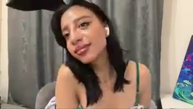 AngellaBarbini webcam