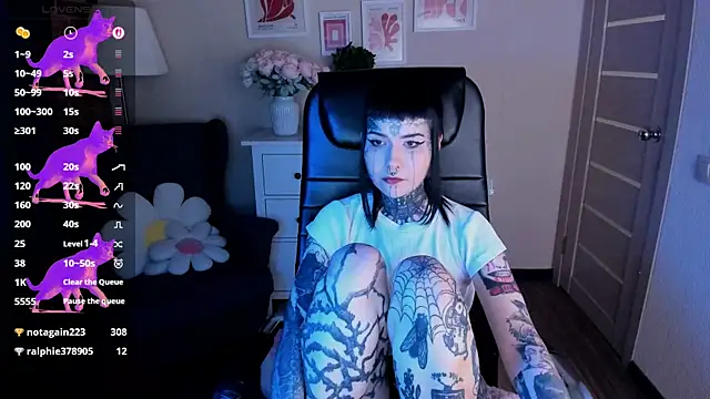 Bloood__Mary webcam