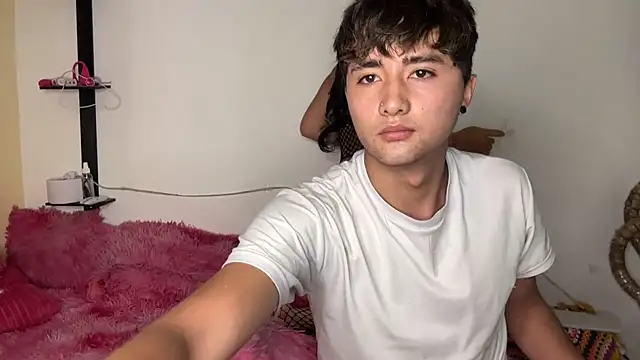 Intimate_Rush webcam