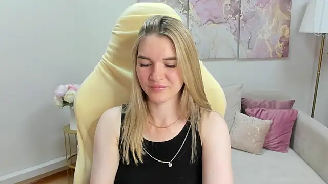 RoxyReignn webcam
