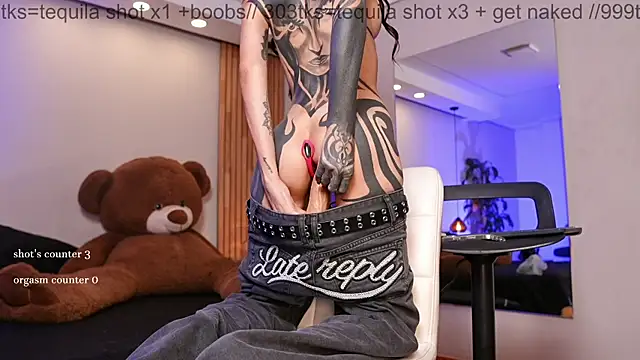 sugarlollypop (F young) - Cowgirl riding my chair + 3 shots