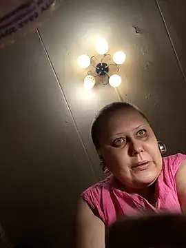Linda070481 webcam