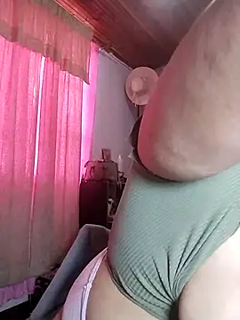 KATYGONZALEZ webcam