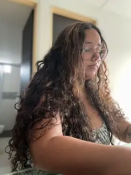 CurlyGirl_1 webcam