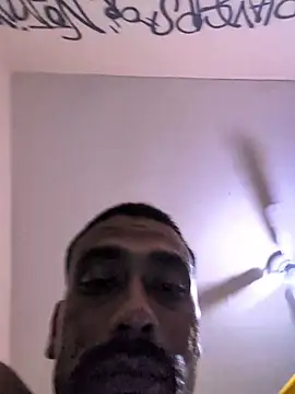 Cnutt310 webcam
