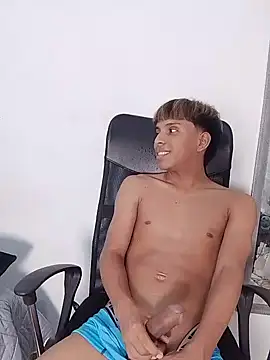 tyler_twink_boy webcam