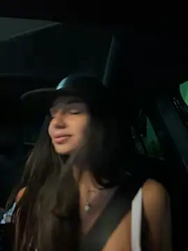 LuvCaprice webcam