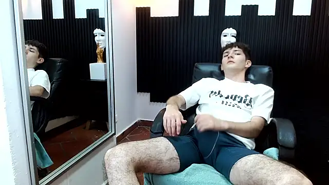 trevor_mob (M twink) - masturbation 8 min + cum