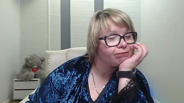 BonnnyBoobsy webcam