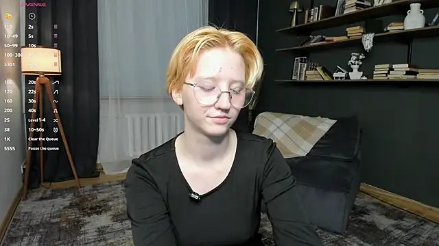 KelleCullison webcam