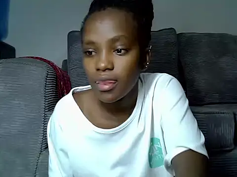 Lynne_pretty4's most recent online snapshot