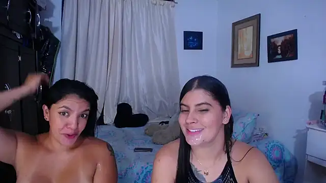 Sharlottee webcam