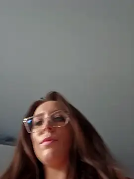LilyOrion webcam
