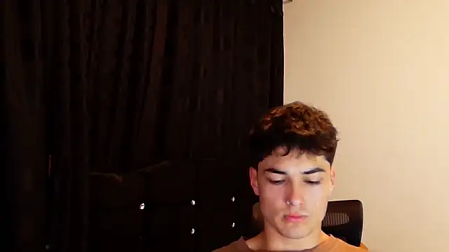 jimmy_class - Jimmy_class's free webcam - UK Sex Cams