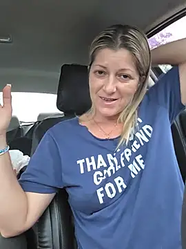 NikkiBlisss webcam