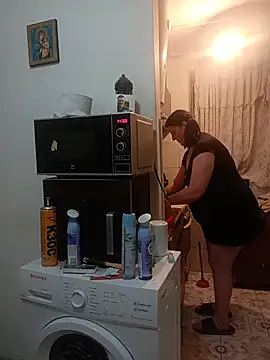RidemerafSuzana webcam