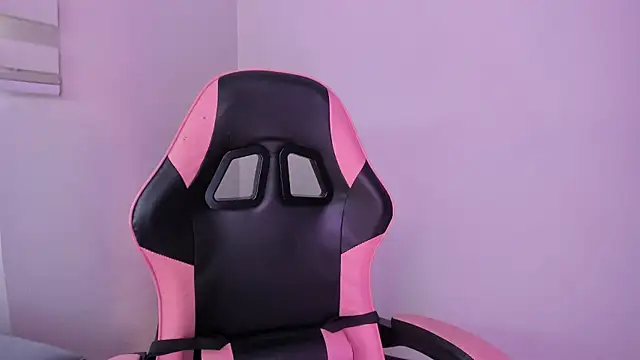 Arianna_Jannes webcam