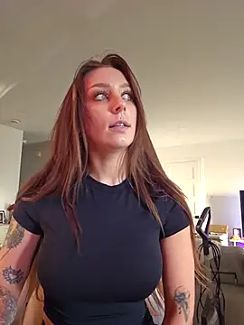LilyOrion 🚛 live naked chat