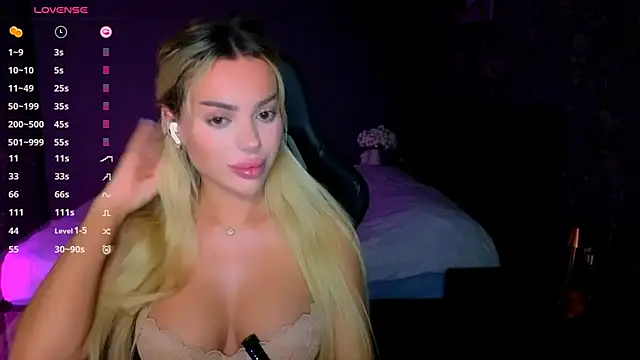 Ayla__Demir webcam