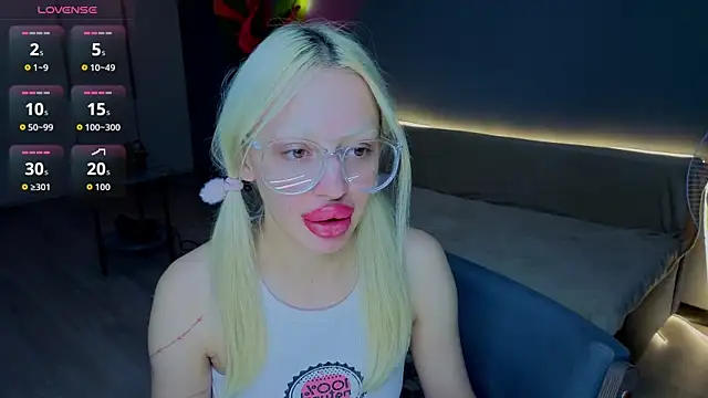 Luna_Beverly webcam