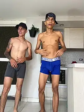 Wild_lovers_ webcam
