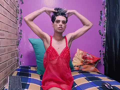 dadyslilslut24 webcam