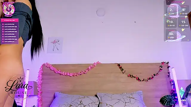 LaraRous live cam on StripChat