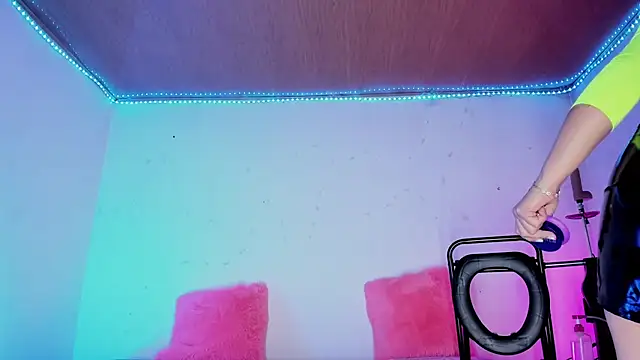 karol_stom webcam