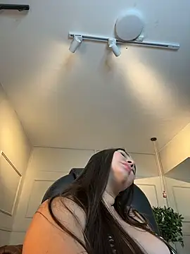 ava_blue webcam