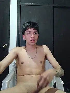 H3ll_B0Y_ webcam