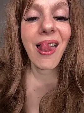 Lena_Sophie webcam