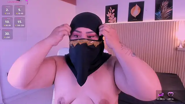 samanee_konn webcam