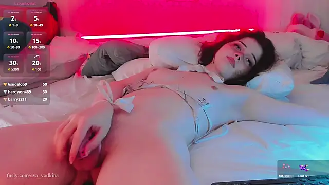 eva_vodkina webcam