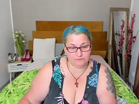 Sugarmommy_69X webcam