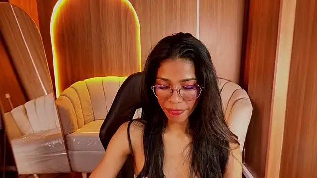 Alina_b_ webcam