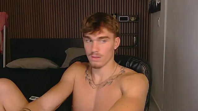 TheNicoRyder's live cam