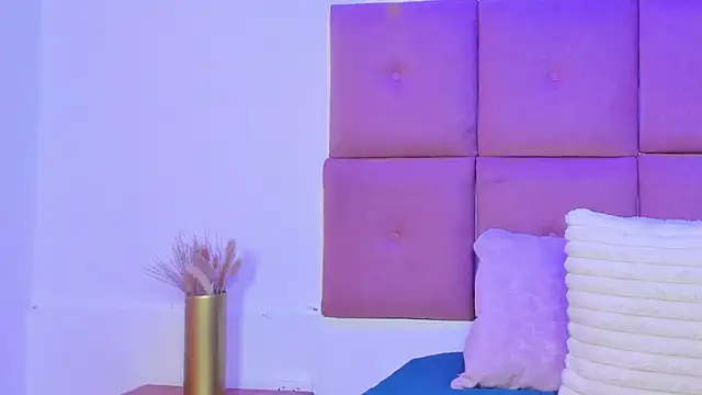 Piinksoul149 webcam