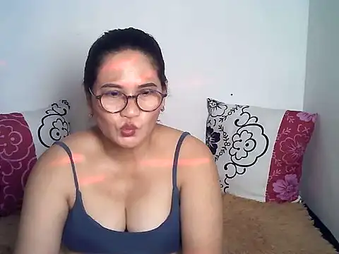 amazing_angel22 - Amazing_Angel22's free webcam - UK Sex Cams