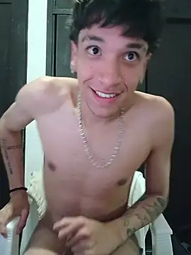 H3ll_B0Y_ live cam on StripChat