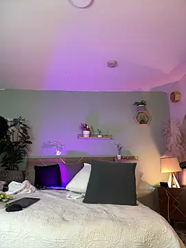 YariRose webcam