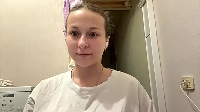 TaIliedGuest webcam
