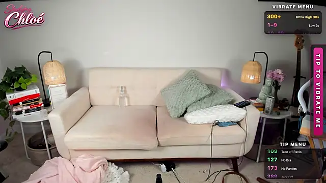 itschloelaurent - Itschloelaurent's free webcam - UK Sex Cams