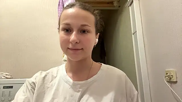 TaIliedGuest webcam