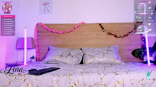 LaraRous live sex cam