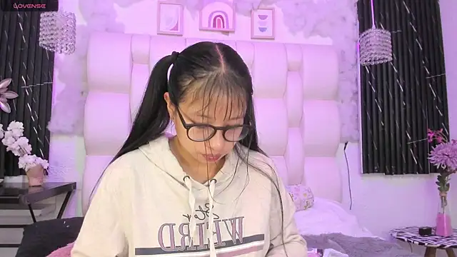 Kittytokyoo webcam