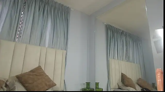 Sallydickinson webcam