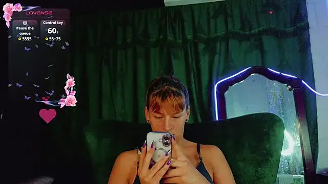 Summer_XO webcam
