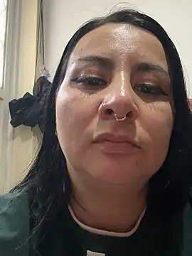 Abril_Luv webcam