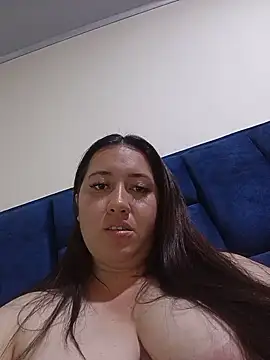 Kiradolll webcam