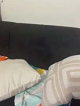 Novababy18 live cam